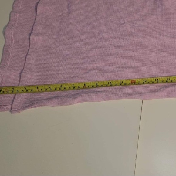 🟡2/$15⭐️Women 2x long sleeve shirt by Suzanne Betro - Picture 9 of 9